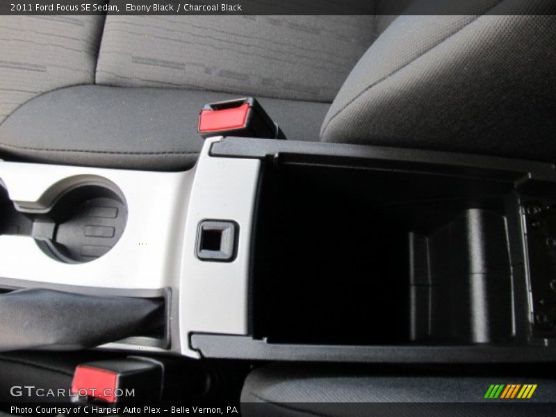 Ebony Black / Charcoal Black 2011 Ford Focus SE Sedan