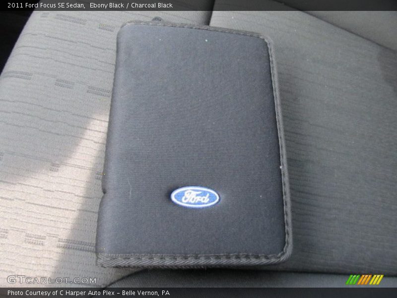 Ebony Black / Charcoal Black 2011 Ford Focus SE Sedan