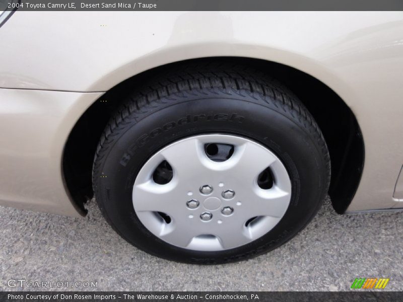 Desert Sand Mica / Taupe 2004 Toyota Camry LE
