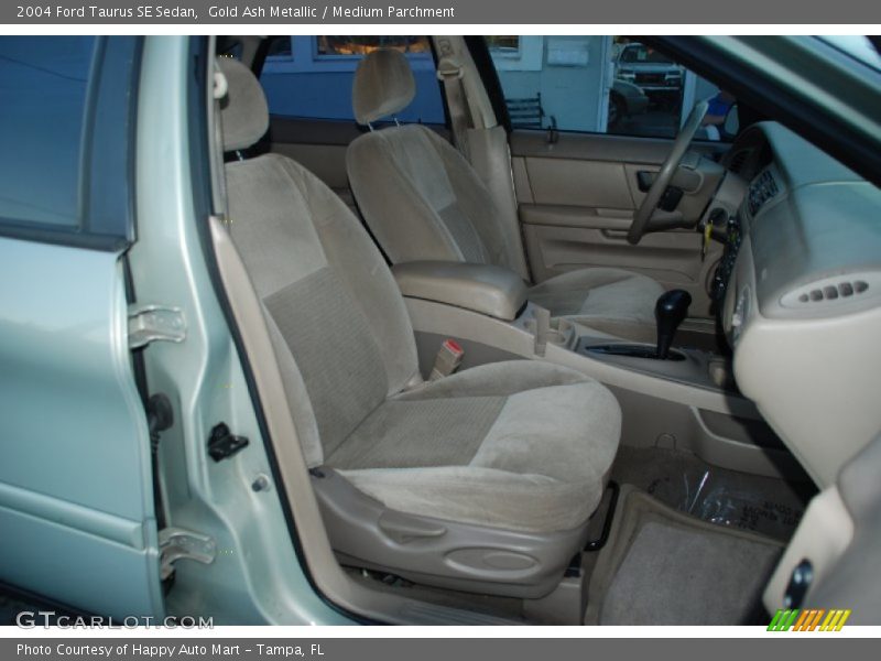 Gold Ash Metallic / Medium Parchment 2004 Ford Taurus SE Sedan