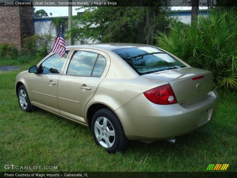 Sandstone Metallic / Neutral Beige 2005 Chevrolet Cobalt Sedan