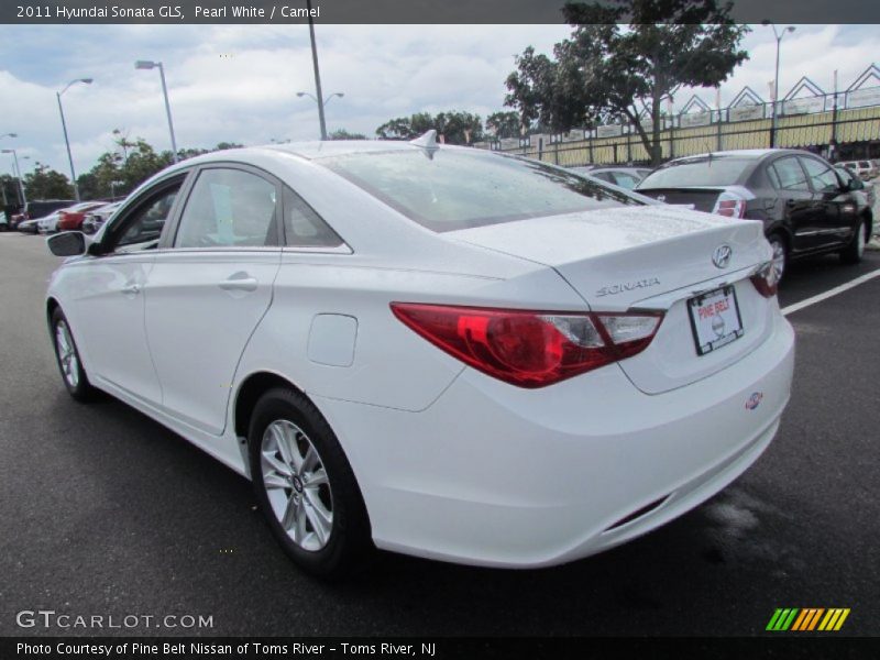 Pearl White / Camel 2011 Hyundai Sonata GLS