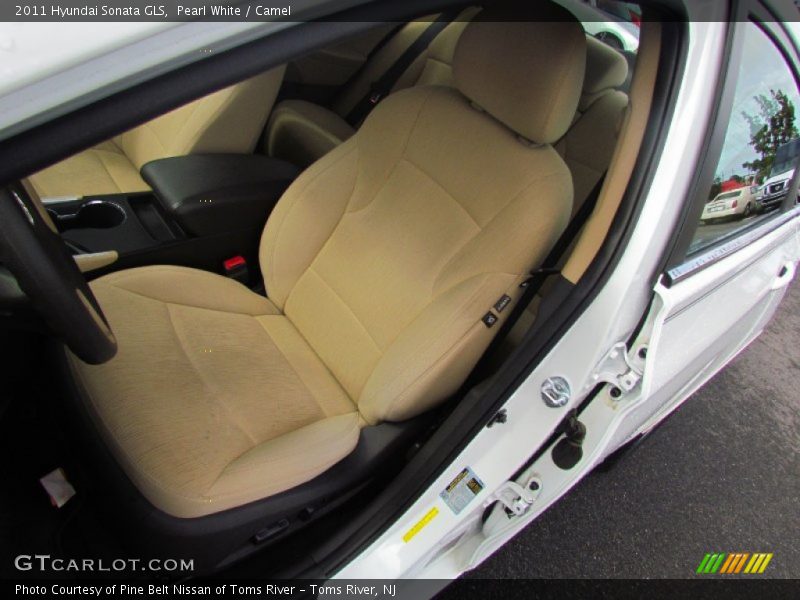 Pearl White / Camel 2011 Hyundai Sonata GLS