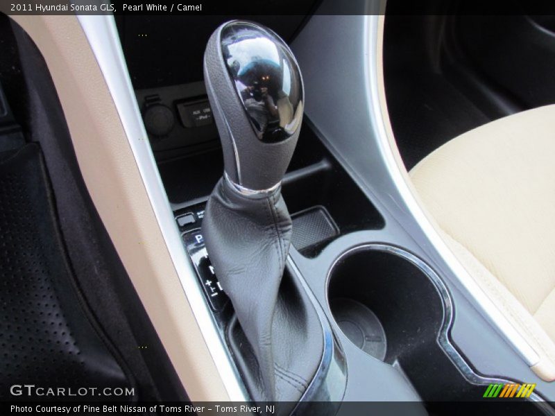 Pearl White / Camel 2011 Hyundai Sonata GLS