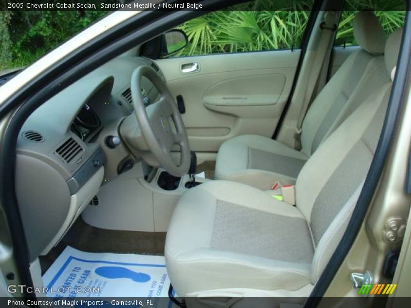 Sandstone Metallic / Neutral Beige 2005 Chevrolet Cobalt Sedan