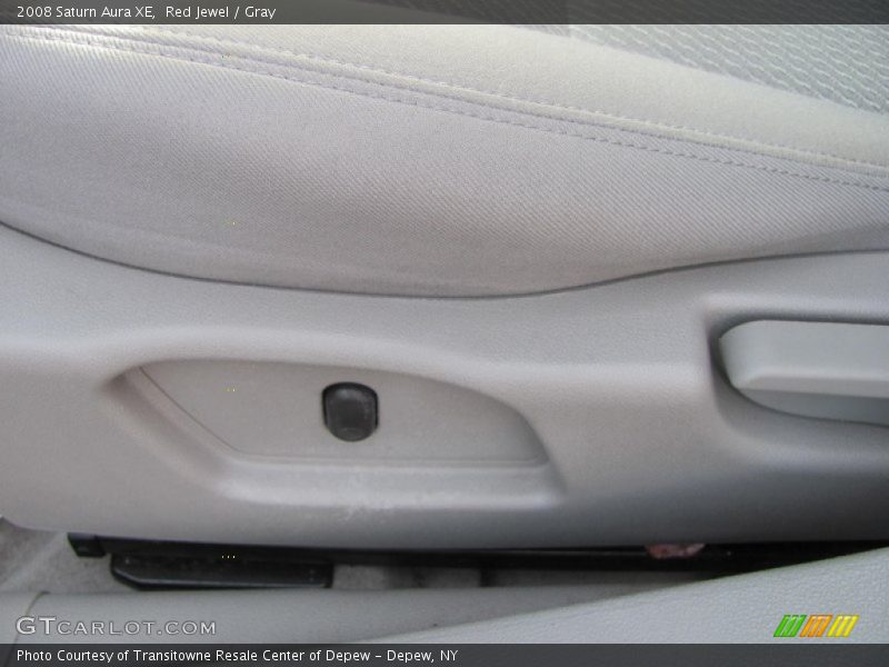 Red Jewel / Gray 2008 Saturn Aura XE