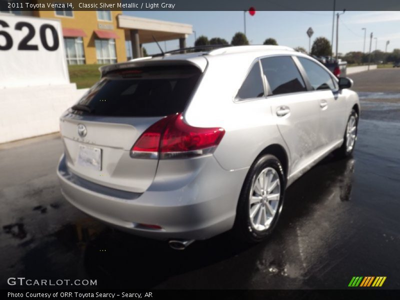 Classic Silver Metallic / Light Gray 2011 Toyota Venza I4