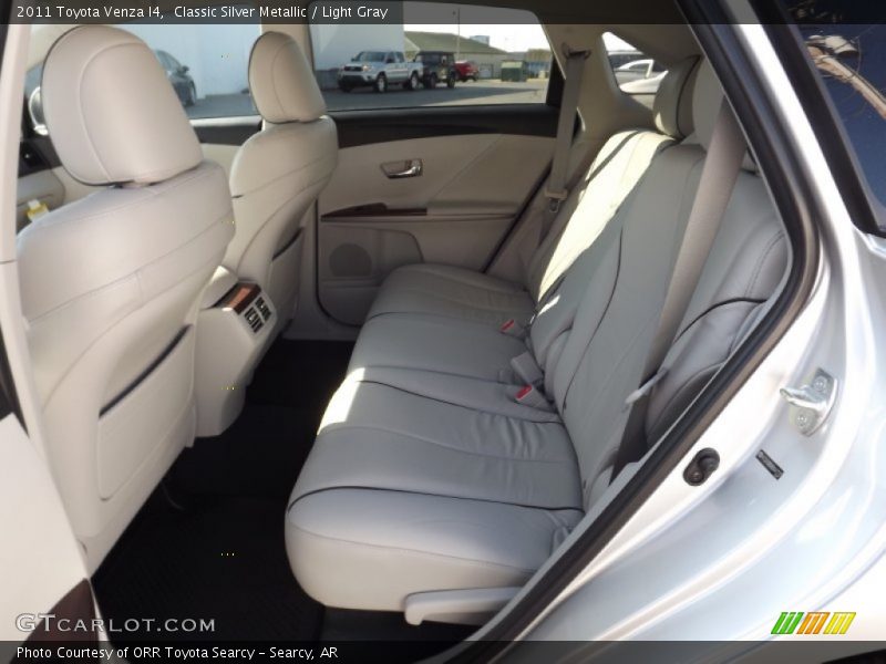 Classic Silver Metallic / Light Gray 2011 Toyota Venza I4