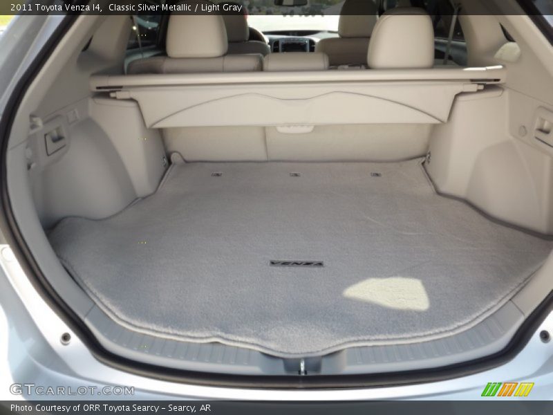 Classic Silver Metallic / Light Gray 2011 Toyota Venza I4