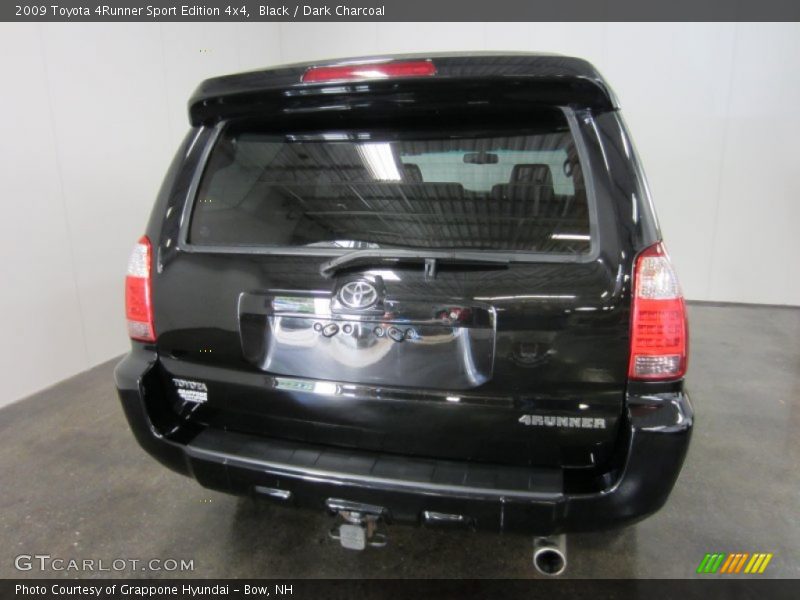 Black / Dark Charcoal 2009 Toyota 4Runner Sport Edition 4x4