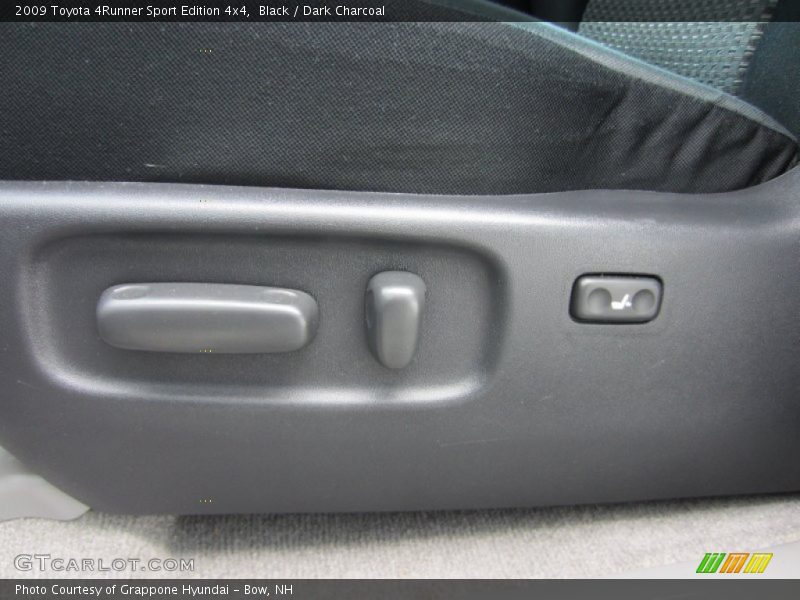 Black / Dark Charcoal 2009 Toyota 4Runner Sport Edition 4x4