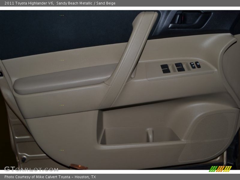 Sandy Beach Metallic / Sand Beige 2011 Toyota Highlander V6