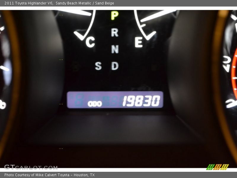 Sandy Beach Metallic / Sand Beige 2011 Toyota Highlander V6