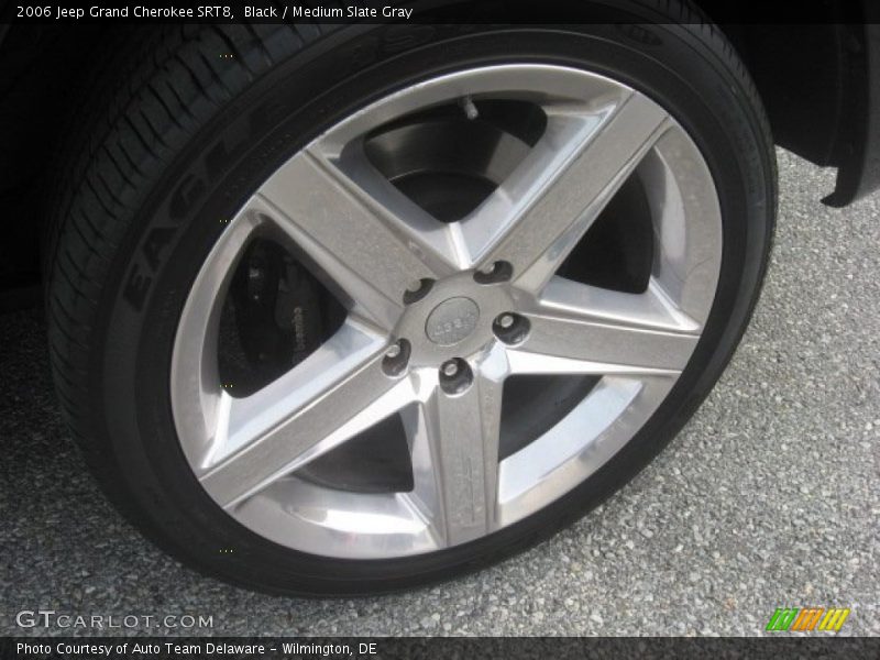 Black / Medium Slate Gray 2006 Jeep Grand Cherokee SRT8