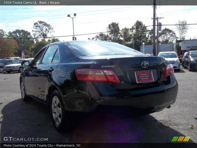 Black / Bisque 2009 Toyota Camry LE