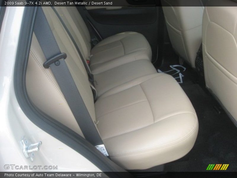  2009 9-7X 4.2i AWD Desert Sand Interior