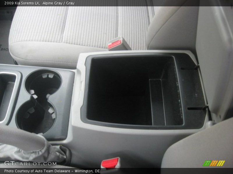 Alpine Gray / Gray 2009 Kia Sorento LX