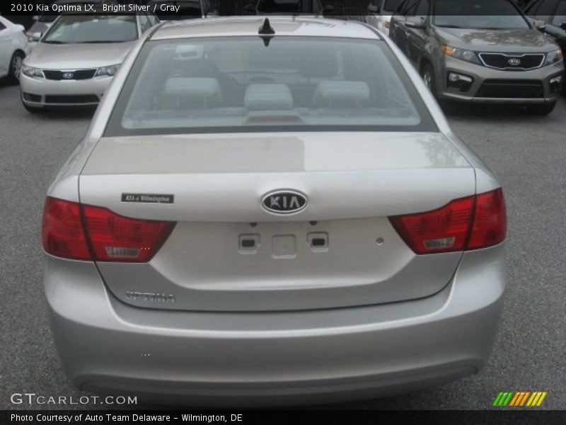 Bright Silver / Gray 2010 Kia Optima LX