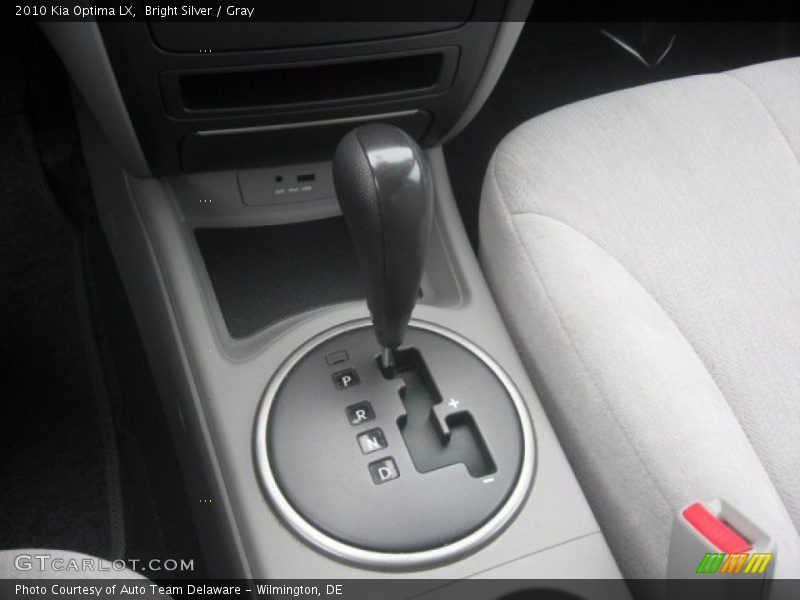 Bright Silver / Gray 2010 Kia Optima LX