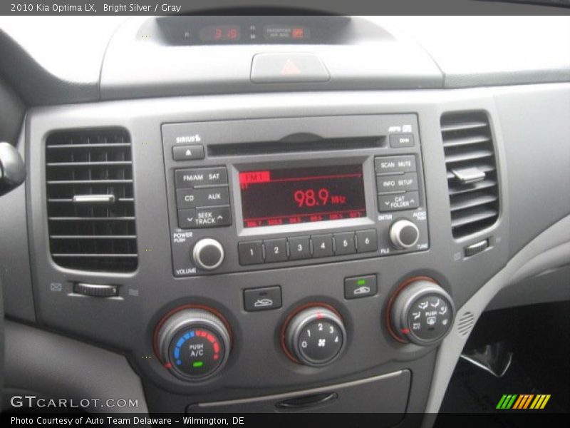 Bright Silver / Gray 2010 Kia Optima LX