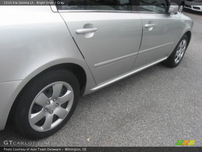 Bright Silver / Gray 2010 Kia Optima LX