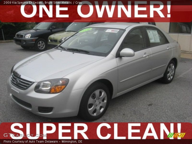 Bright Silver Metallic / Gray 2009 Kia Spectra EX Sedan