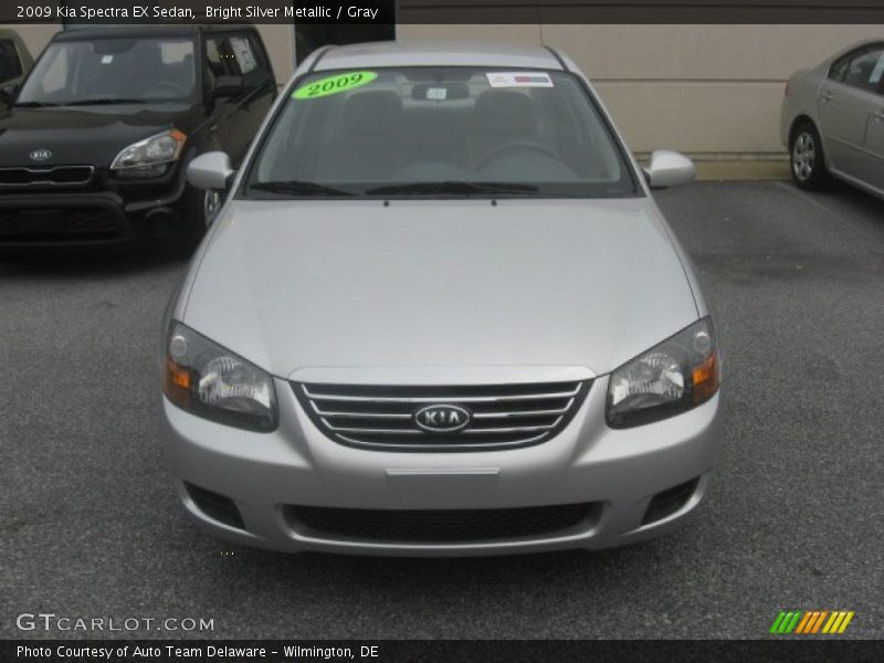 Bright Silver Metallic / Gray 2009 Kia Spectra EX Sedan