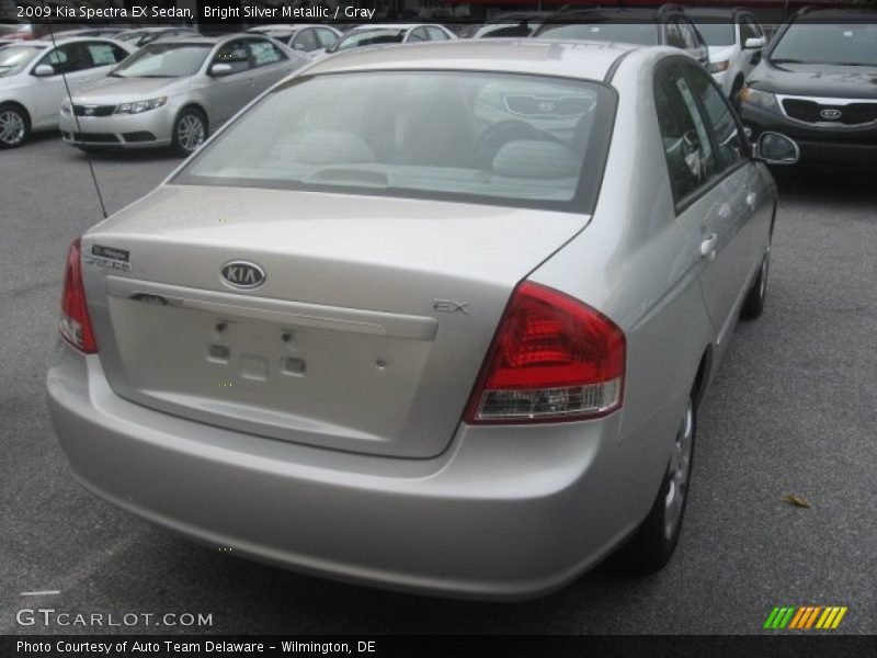 Bright Silver Metallic / Gray 2009 Kia Spectra EX Sedan