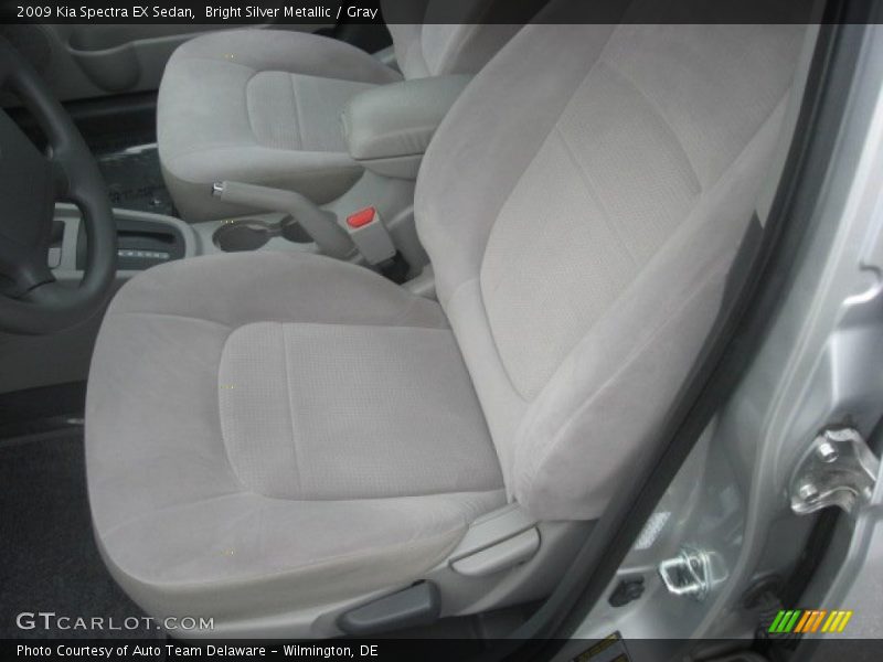 Bright Silver Metallic / Gray 2009 Kia Spectra EX Sedan