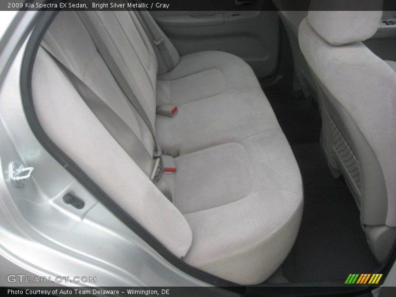 Bright Silver Metallic / Gray 2009 Kia Spectra EX Sedan
