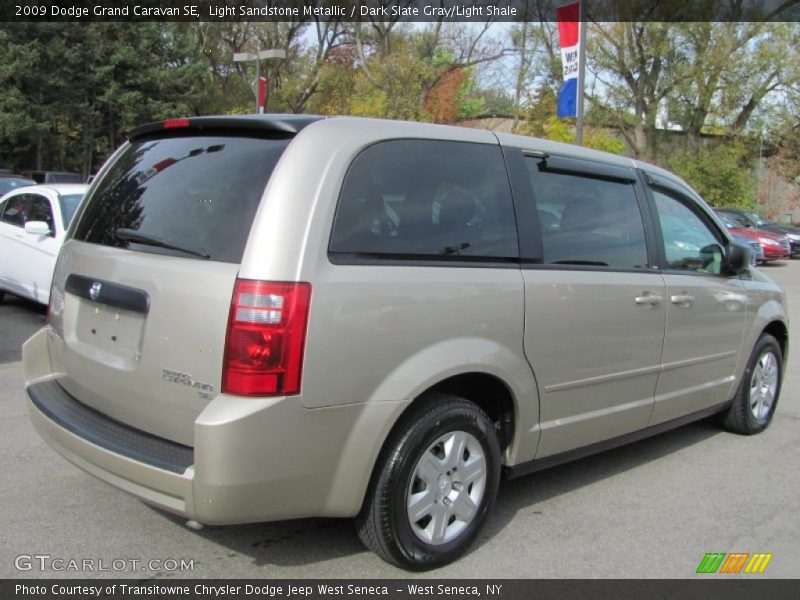 Light Sandstone Metallic / Dark Slate Gray/Light Shale 2009 Dodge Grand Caravan SE