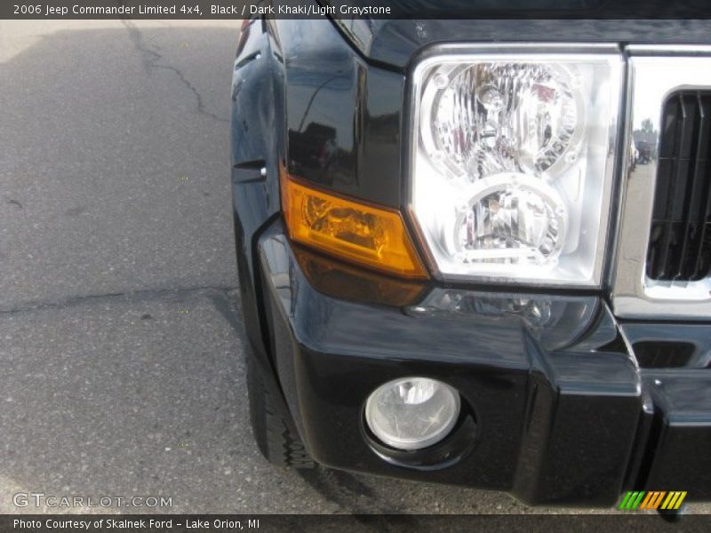 Black / Dark Khaki/Light Graystone 2006 Jeep Commander Limited 4x4