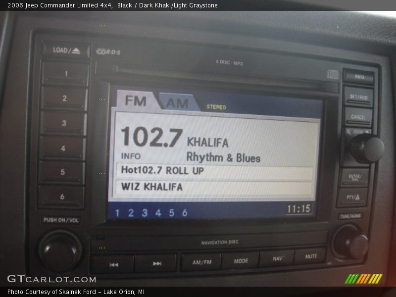 Black / Dark Khaki/Light Graystone 2006 Jeep Commander Limited 4x4