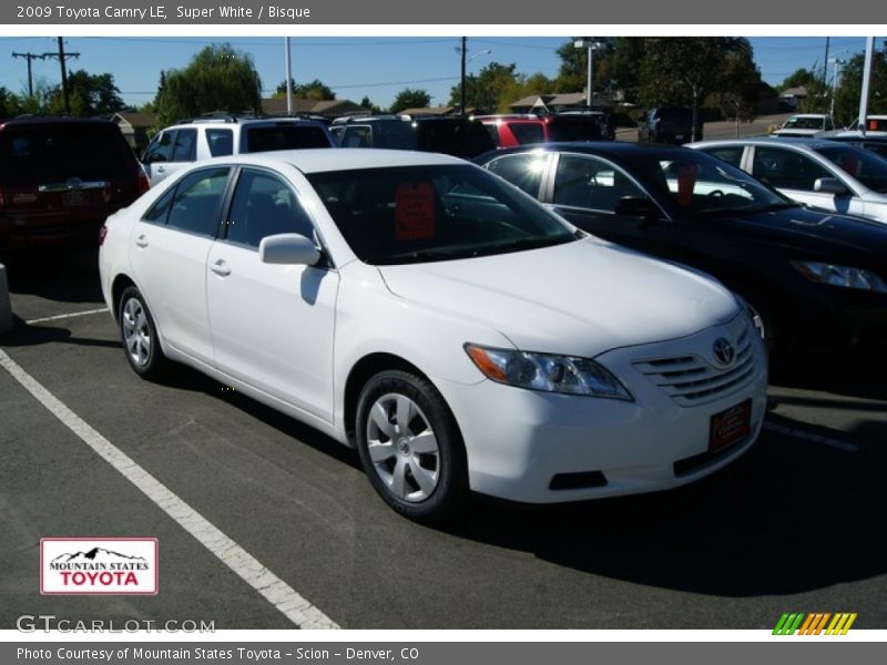Super White / Bisque 2009 Toyota Camry LE