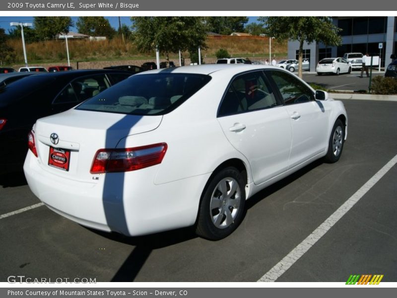 Super White / Bisque 2009 Toyota Camry LE