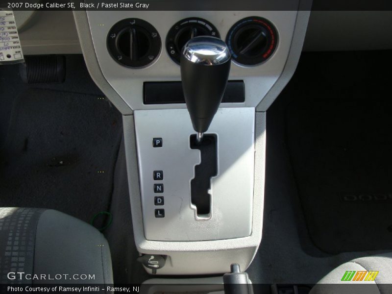 Black / Pastel Slate Gray 2007 Dodge Caliber SE