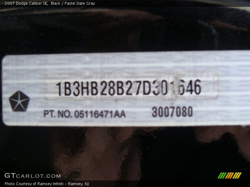 Black / Pastel Slate Gray 2007 Dodge Caliber SE