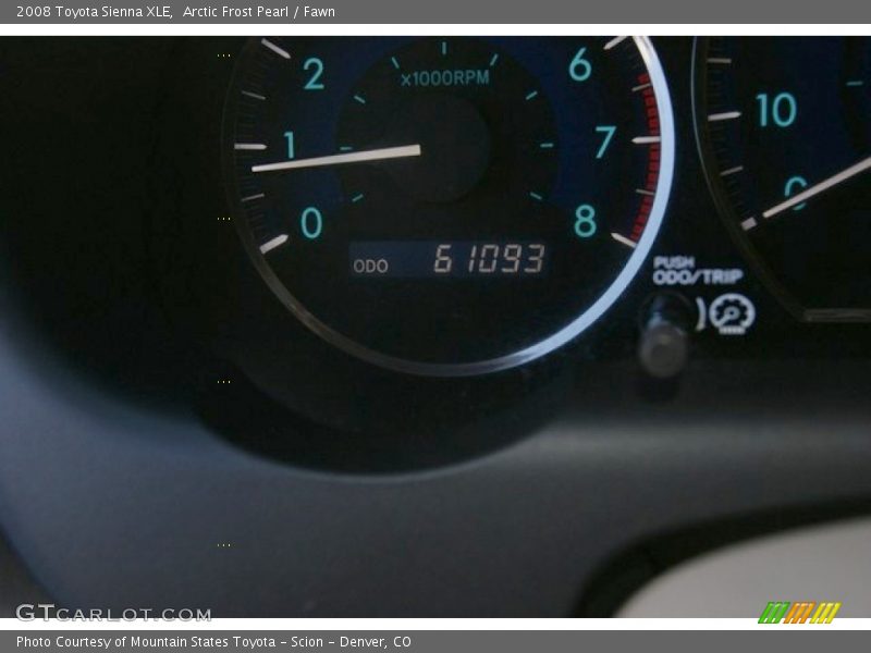 Arctic Frost Pearl / Fawn 2008 Toyota Sienna XLE