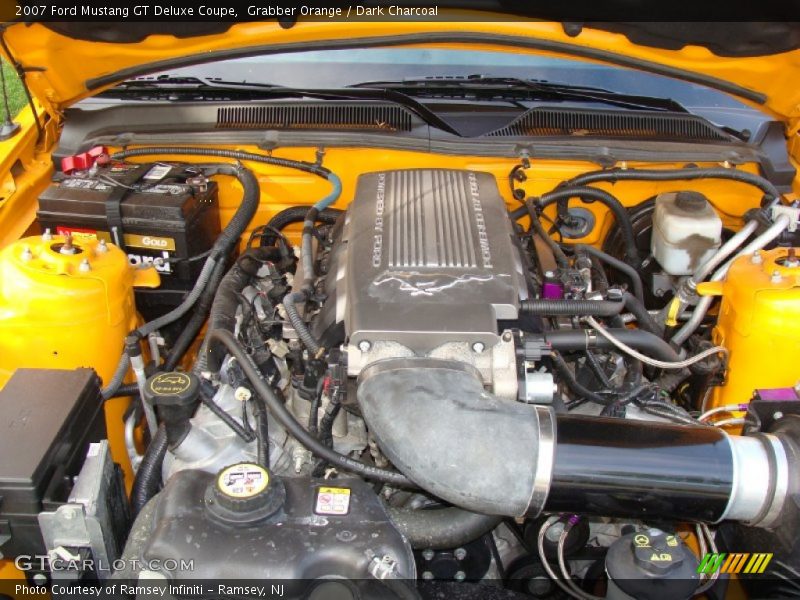  2007 Mustang GT Deluxe Coupe Engine - 4.6 Liter SOHC 24-Valve VVT V8