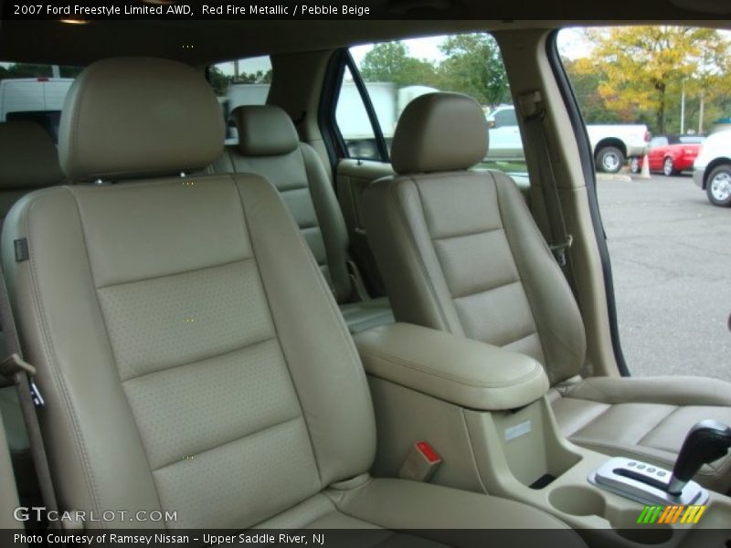  2007 Freestyle Limited AWD Pebble Beige Interior