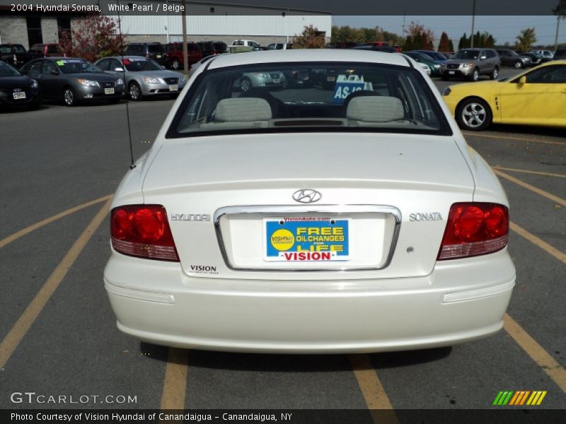 White Pearl / Beige 2004 Hyundai Sonata