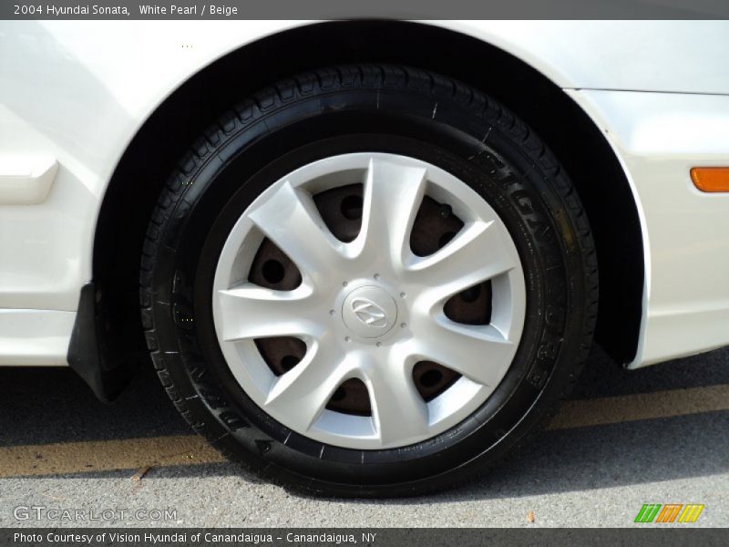 White Pearl / Beige 2004 Hyundai Sonata