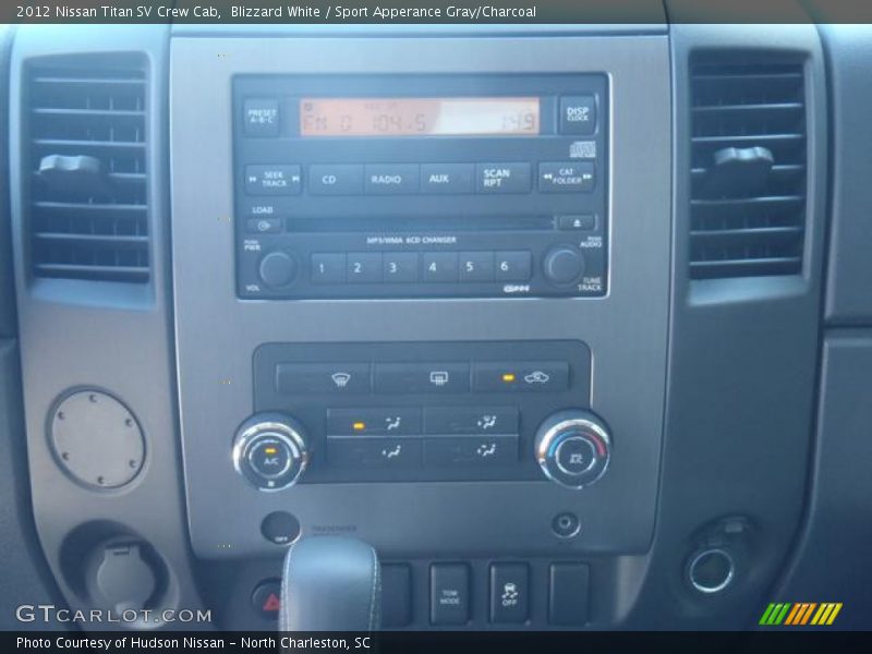 Blizzard White / Sport Apperance Gray/Charcoal 2012 Nissan Titan SV Crew Cab