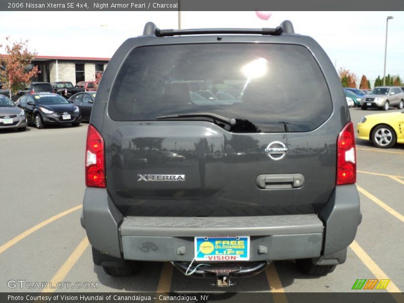 Night Armor Pearl / Charcoal 2006 Nissan Xterra SE 4x4