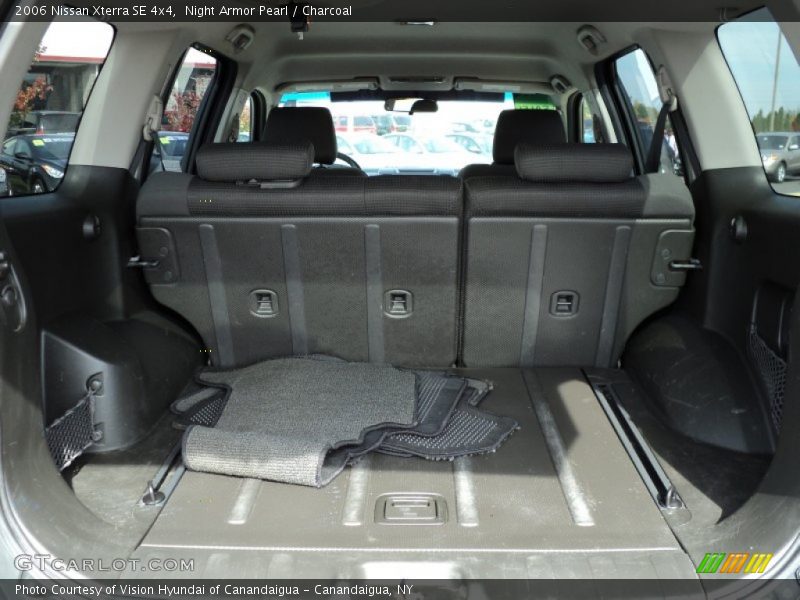 Night Armor Pearl / Charcoal 2006 Nissan Xterra SE 4x4