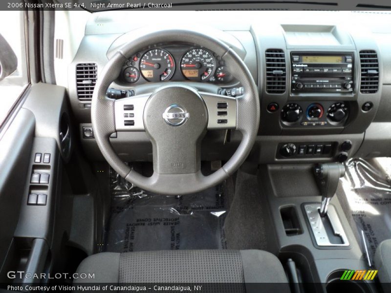 Night Armor Pearl / Charcoal 2006 Nissan Xterra SE 4x4
