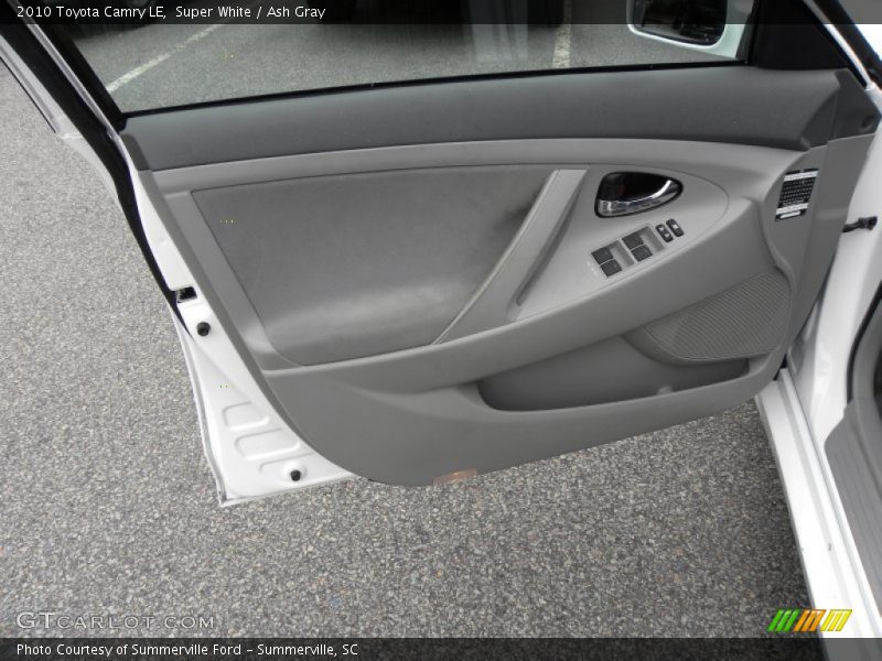 Super White / Ash Gray 2010 Toyota Camry LE