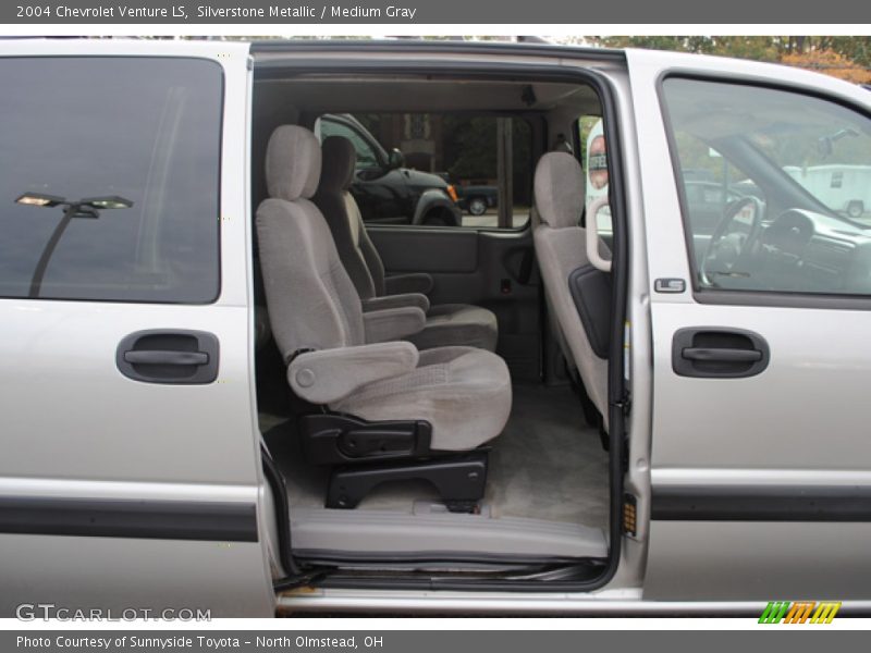 Silverstone Metallic / Medium Gray 2004 Chevrolet Venture LS