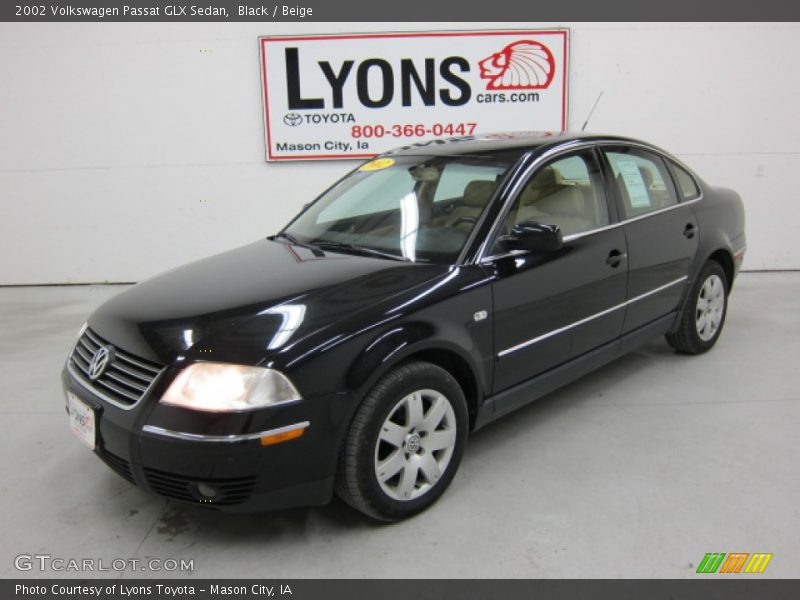 Black / Beige 2002 Volkswagen Passat GLX Sedan