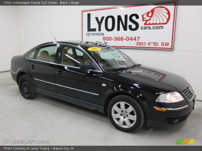 Black / Beige 2002 Volkswagen Passat GLX Sedan